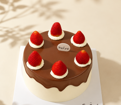 Chocolate Strawberry Brûlée Cake 巧克力草莓布蕾